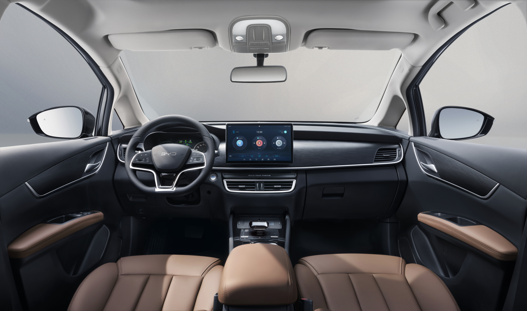 Khoang lái BYD M6 hiện đại, sang trọng